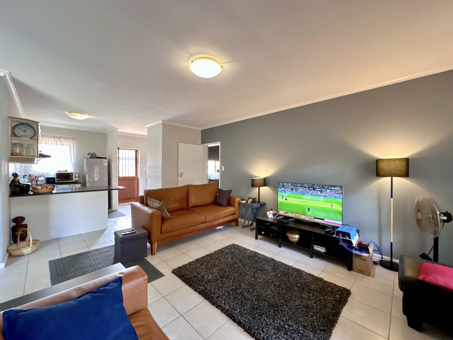 To Let 3 Bedroom Property for Rent in Sonstraal Heights Western Cape